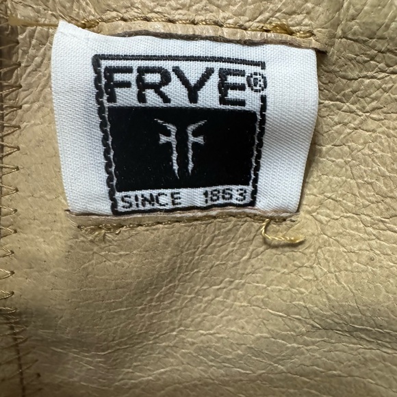 Frye Women’s Jackie Button Cognac Brown Leather Riding Boots. Size 8.5 - Picture 11 of 15